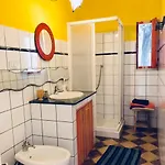 La Gallina Felice Meta