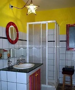 La Gallina Felice 3* מטה